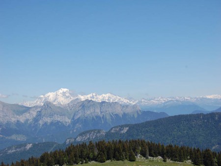 Vue du Mont  Blanc depuis le Semnoz